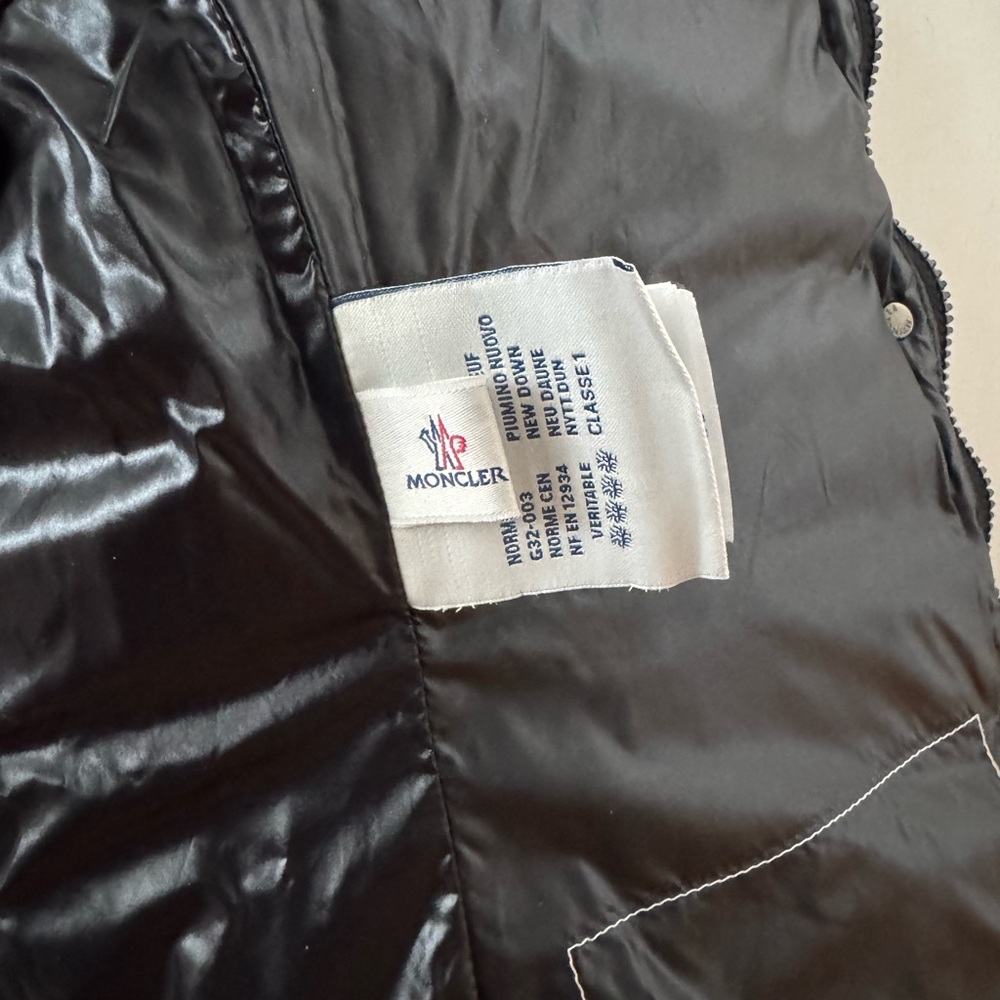 Moncler women’s puffer jacket $2000 size 0 - Picture 7 of 10